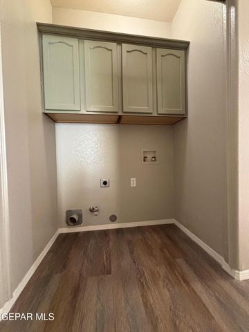 3301 TIERRA ESPADA Drive, El Paso, TX 79938