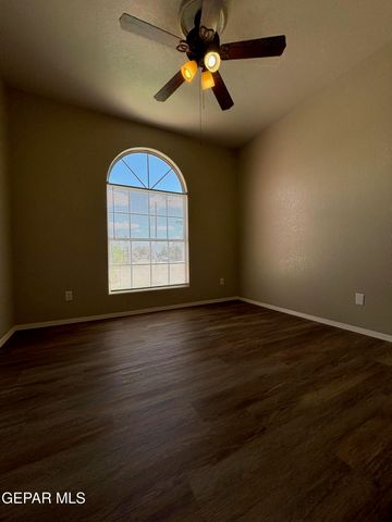 3301 TIERRA ESPADA Drive, El Paso, TX 79938