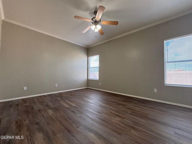 3301 TIERRA ESPADA Drive, El Paso, TX 79938