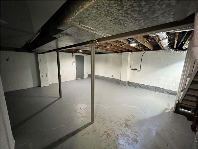 11256 Azalea Dr, Penn Hills, PA 15235