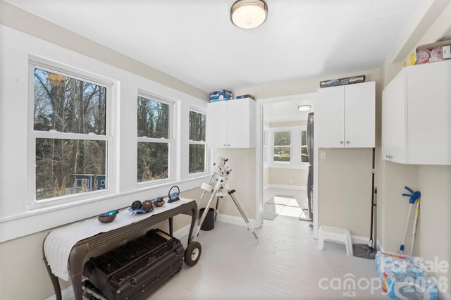 2221 Glenwood Drive, Gastonia, NC 28054