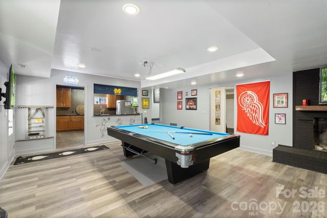 2221 Glenwood Drive, Gastonia, NC 28054