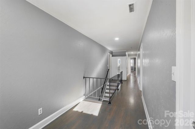 2221 Glenwood Drive, Gastonia, NC 28054