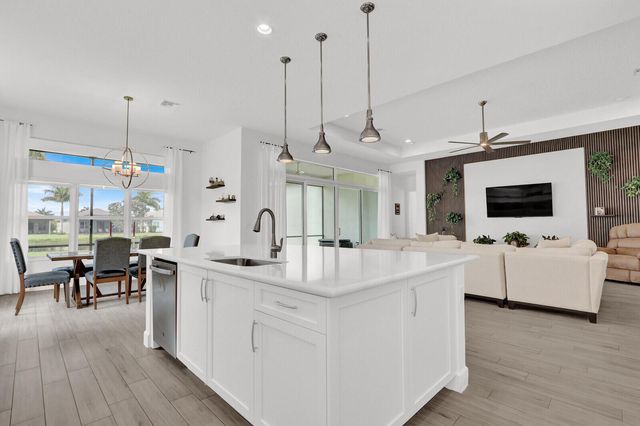 9939 Great Barrier Trail, Boynton Beach, FL 33473