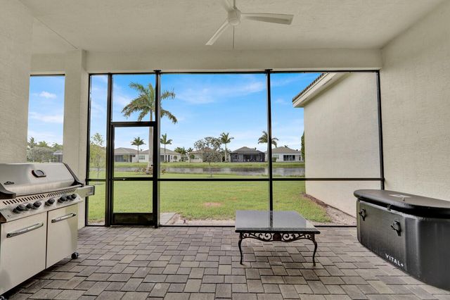 9939 Great Barrier Trail, Boynton Beach, FL 33473