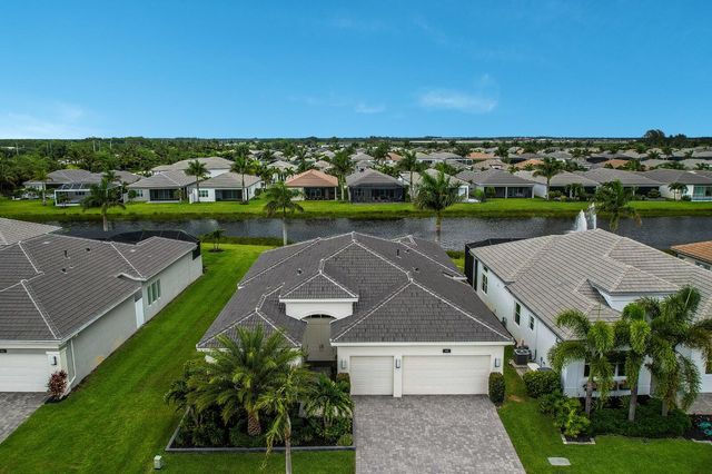 9939 Great Barrier Trail, Boynton Beach, FL 33473