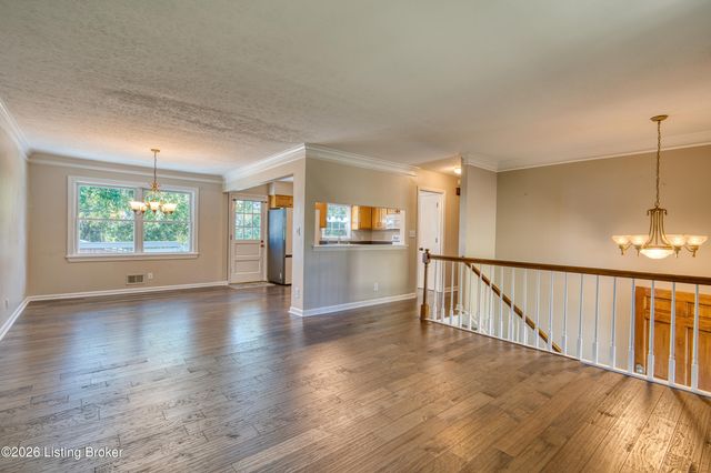 1618 Whittaker Rd, Crestwood, KY 40014