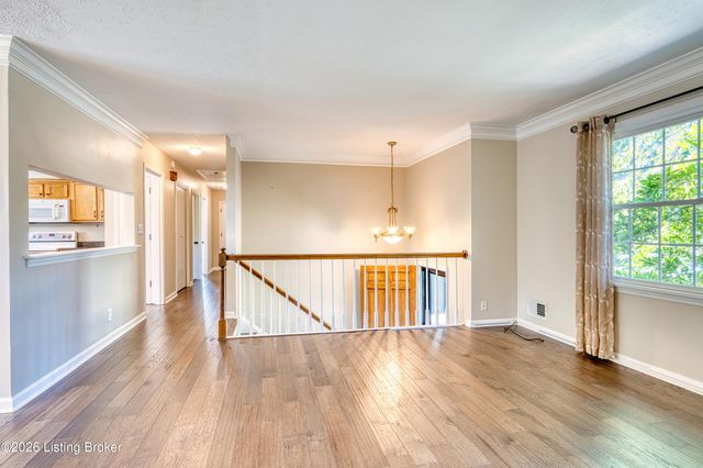 1618 Whittaker Rd, Crestwood, KY 40014