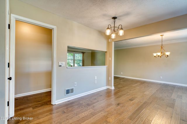 1618 Whittaker Rd, Crestwood, KY 40014