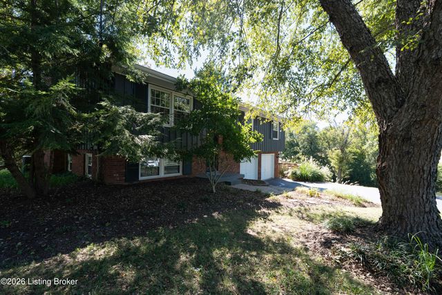 1618 Whittaker Rd, Crestwood, KY 40014