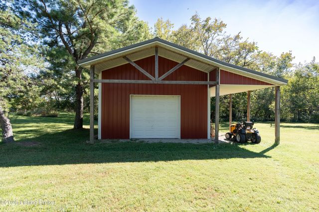 1618 Whittaker Rd, Crestwood, KY 40014