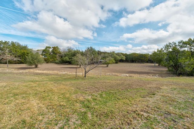 1021 Westland Ridge RD, Dripping Springs, TX 78620