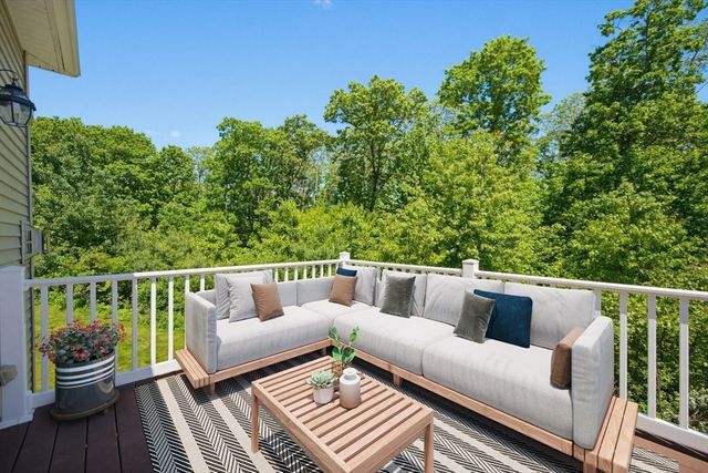 65 Grey Wolf Drive 65, Franklin, MA 02038