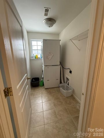 4035 Caldwell Ridge Parkway, Charlotte, NC 28213