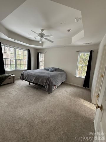 4035 Caldwell Ridge Parkway, Charlotte, NC 28213