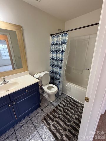 4035 Caldwell Ridge Parkway, Charlotte, NC 28213