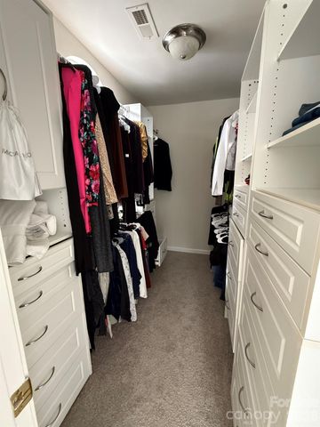 4035 Caldwell Ridge Parkway, Charlotte, NC 28213