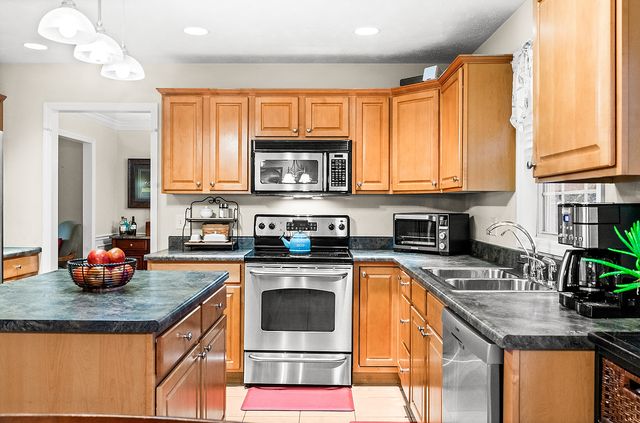 2985 Bear Claw Street, Normal, IL 61761