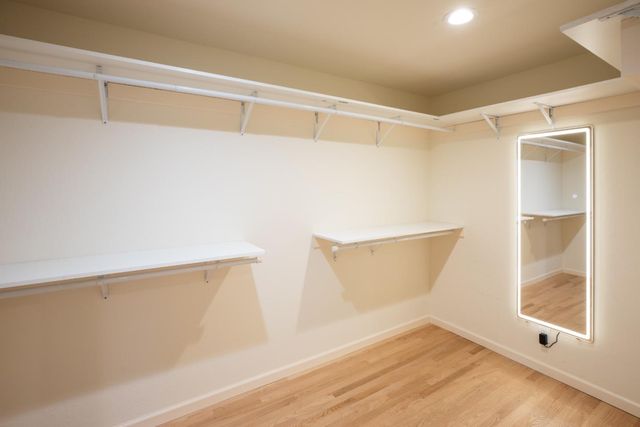 1470 Aura Way, Los Altos, CA 94024