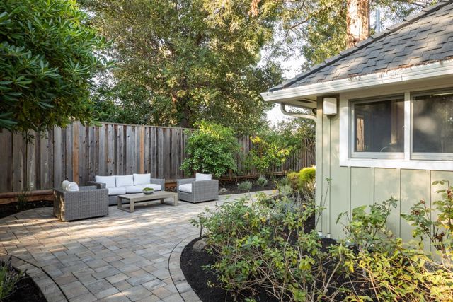 1470 Aura Way, Los Altos, CA 94024