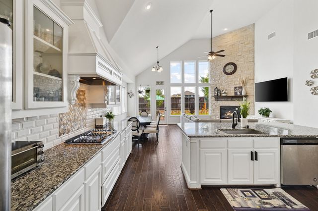 220 Daylily Drive, Wylie, TX 75098