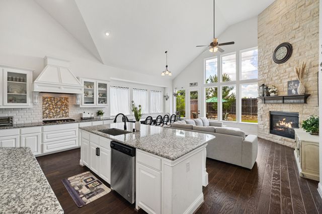 220 Daylily Drive, Wylie, TX 75098