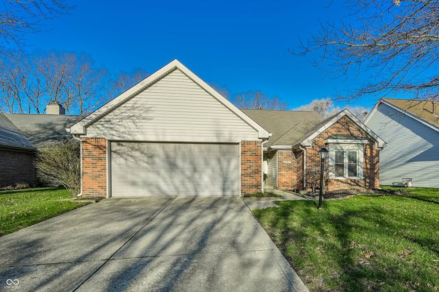 8802 Saddle Court, Indianapolis, IN 46256