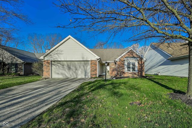 8802 Saddle Court, Indianapolis, IN 46256