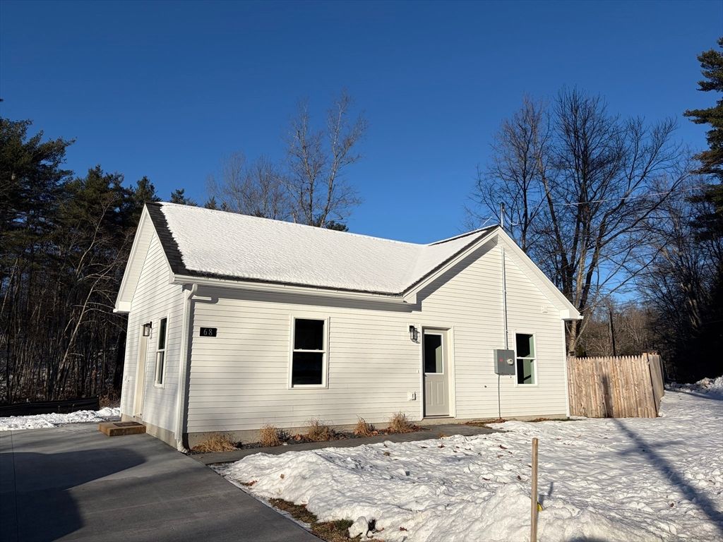 68 Acadia Road, Gardner, MA 01440