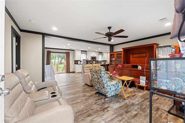 36848 8TH AVENUE, Zephyrhills, FL 33541
