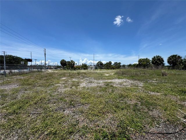8725 W WATERS AVENUE, Tampa, FL 33615