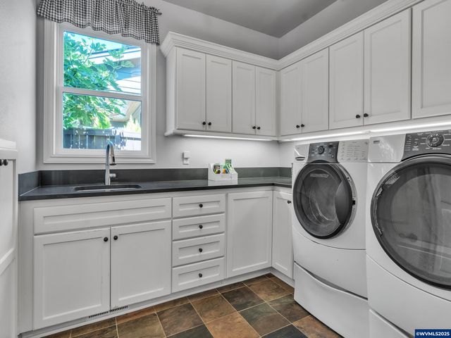 1448 Brewster Av SE, Salem, OR 97302