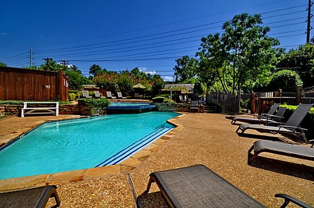 2610 Lakehill Lane 12b, Carrollton, TX 75006