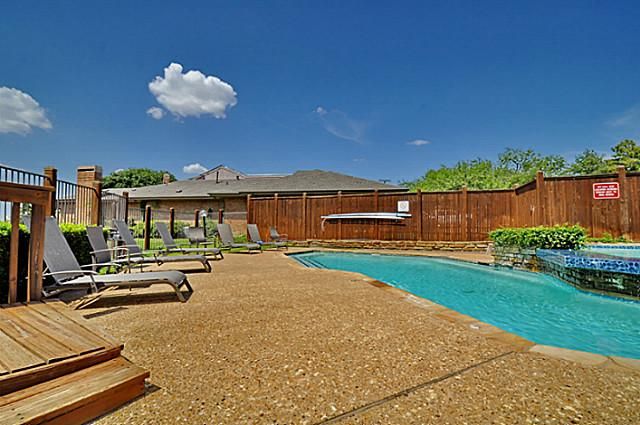 2610 Lakehill Lane 12b, Carrollton, TX 75006