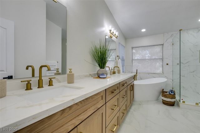 1166 Little Sidnee Drive, Las Vegas, NV 89123