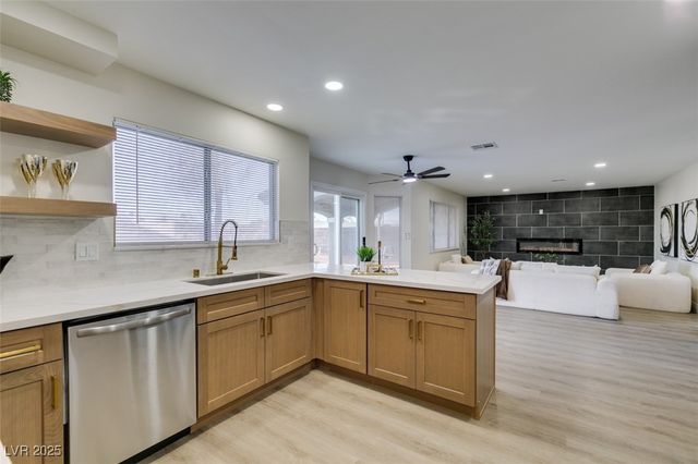 1166 Little Sidnee Drive, Las Vegas, NV 89123