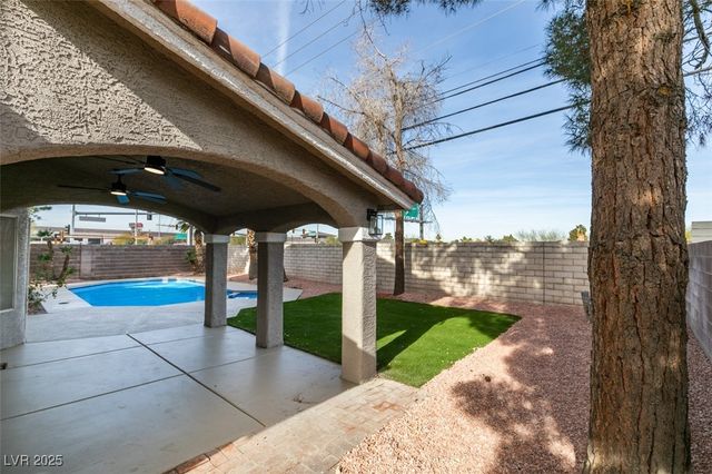 1166 Little Sidnee Drive, Las Vegas, NV 89123