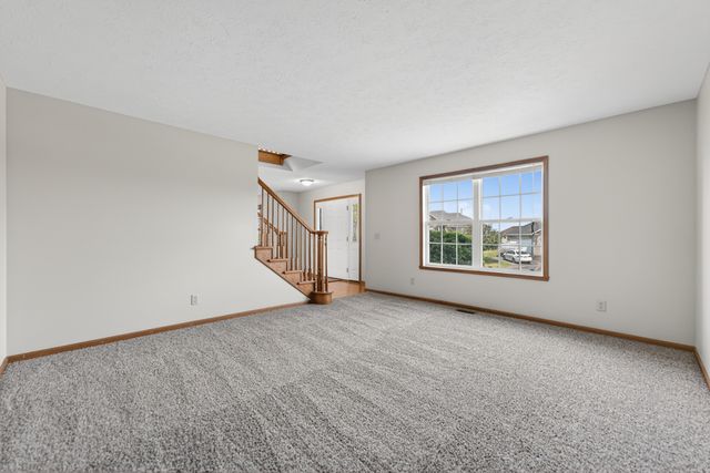 676 ELBERON Way, Roscoe, IL 61073
