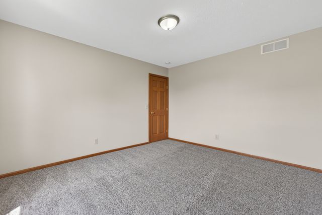 676 ELBERON Way, Roscoe, IL 61073