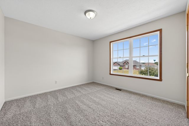 676 ELBERON Way, Roscoe, IL 61073