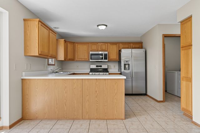676 ELBERON Way, Roscoe, IL 61073