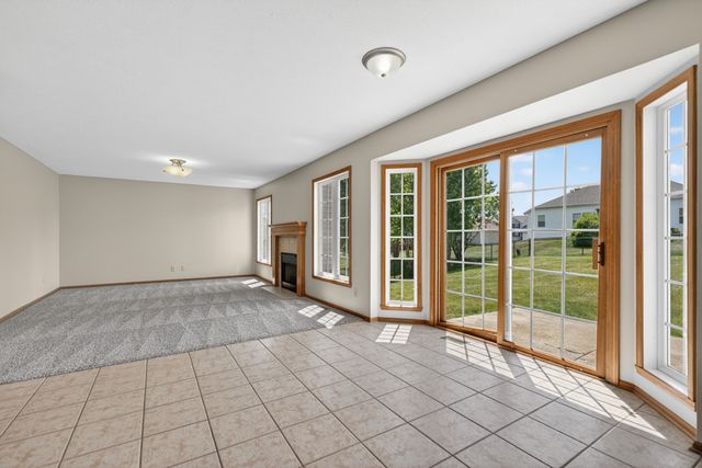 676 ELBERON Way, Roscoe, IL 61073