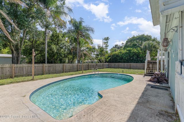 825 27th Avenue, Vero Beach, FL 32960