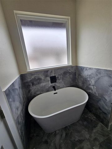 325 SE 19th Street, Oklahoma City, OK 73129