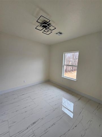 325 SE 19th Street, Oklahoma City, OK 73129