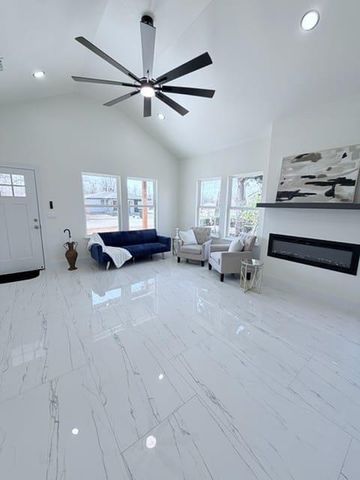 325 SE 19th Street, Oklahoma City, OK 73129