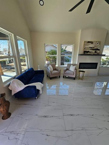 325 SE 19th Street, Oklahoma City, OK 73129