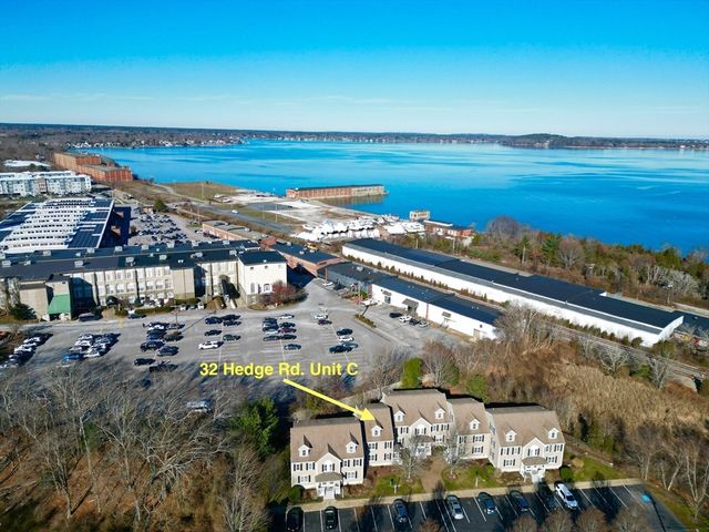 32 Hedge Rd C, Plymouth, MA 02360