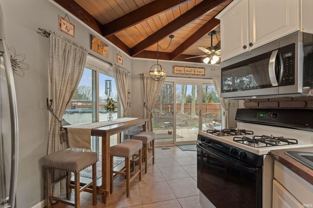 61560 Druid Lane, South Bend, IN 46614