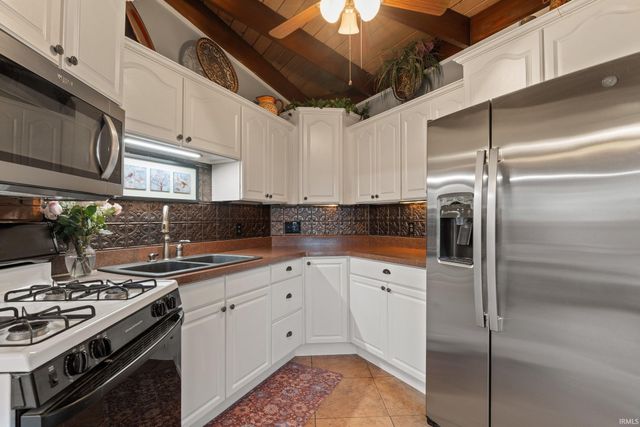 61560 Druid Lane, South Bend, IN 46614